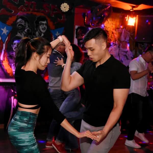 Échange salsa - 1 échange salsa Hanoi